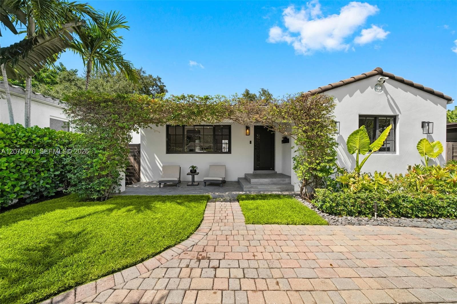 235 NE 90th St, El Portal, FL 33138 photo 3