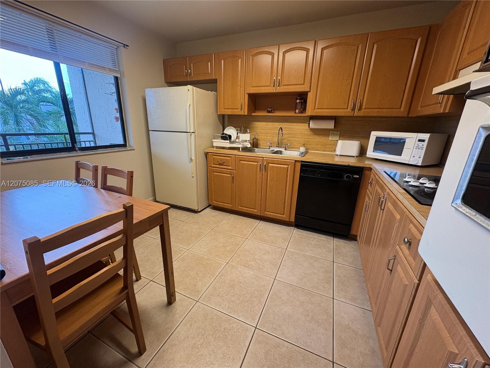 16471 Blatt Blvd # 203, Weston, FL 33326 photo 5