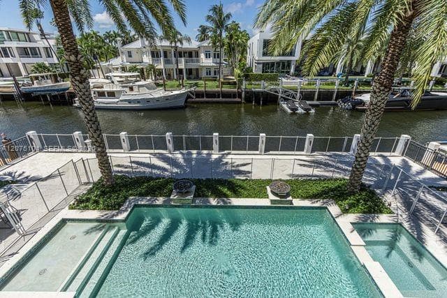 2627 Castilla Isle, Fort Lauderdale, FL 33301 photo 4