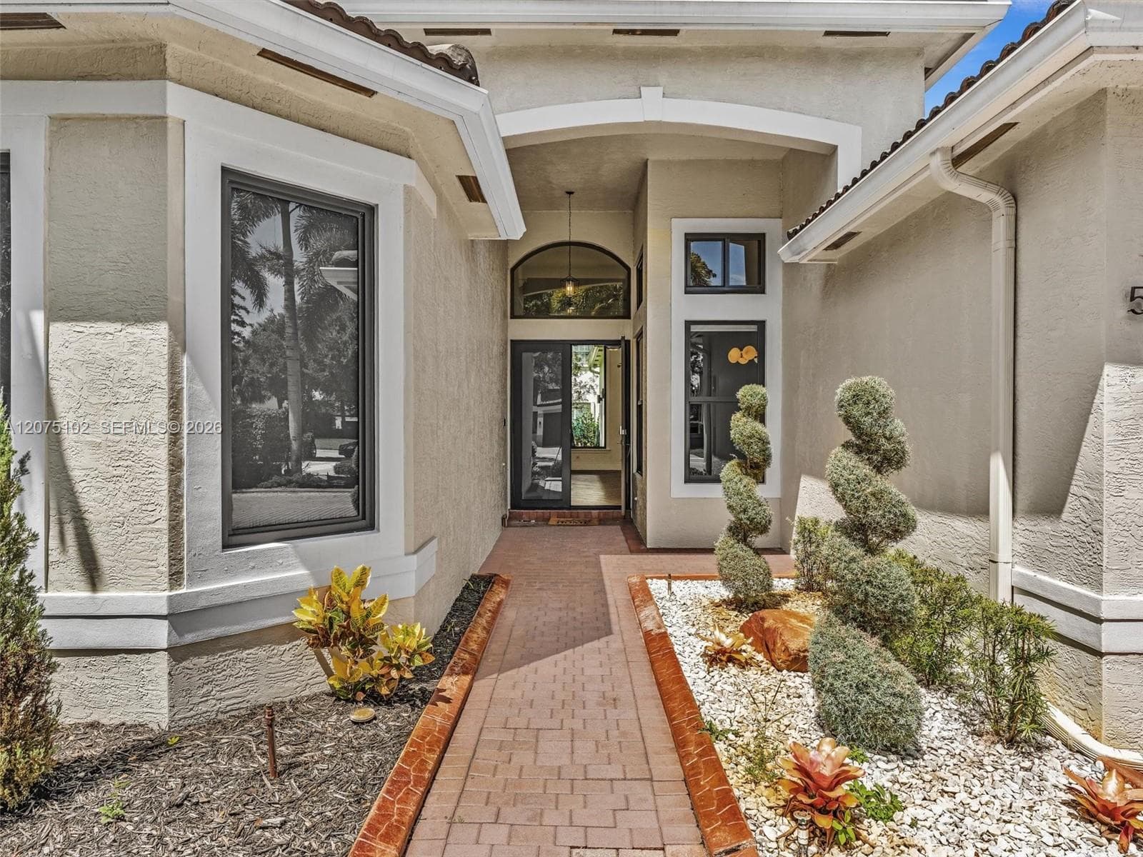 5478 SW 189th Ave, Miramar, FL 33029 photo 3