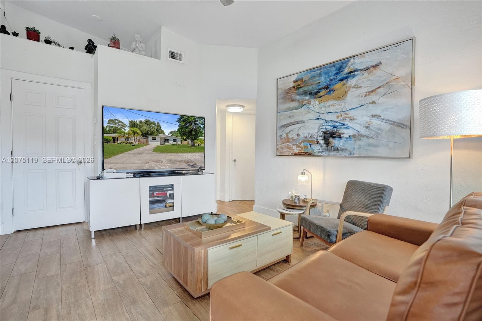 2701 Garfield St, Hollywood, FL 33020 photo 2