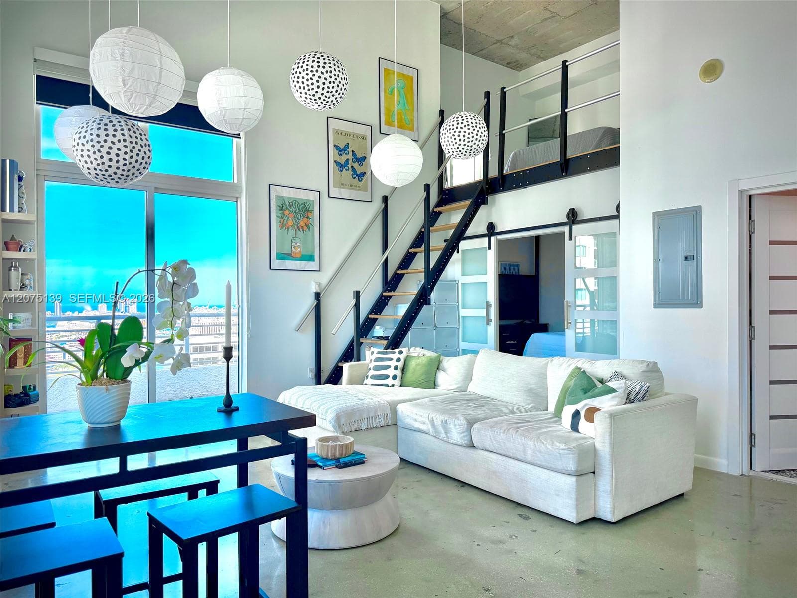 133 NE 2nd Ave # 3501, Miami, FL 33132 photo 2