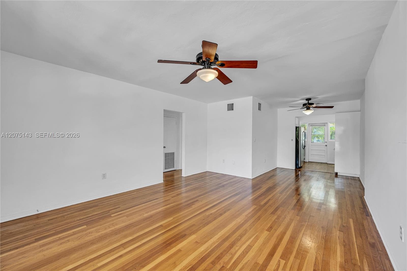800 W 42nd St # 1B, Miami Beach, FL 33140 photo 4