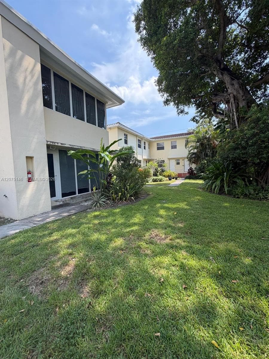 736 NE 92nd St # 2K, Miami Shores, FL 33138 photo 2