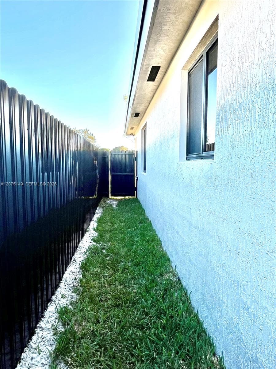 2421 NW 152nd Ter, Miami Gardens, FL 33054 photo 5