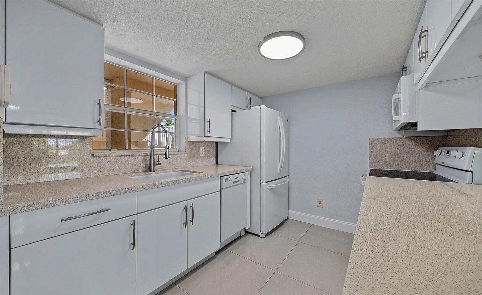 6300 La Costa Drive # H, Boca Raton, FL 33433 photo 5