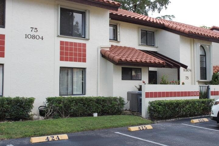 10804 BAHAMA PALM Way # 102, Boynton Beach, FL 33437 photo 2