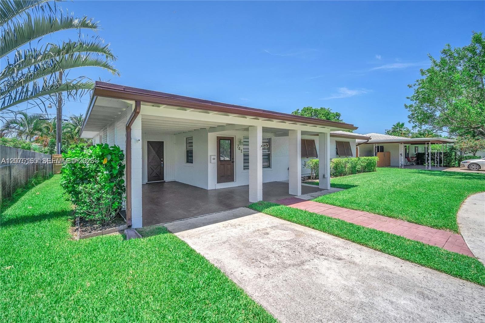 741 NE 8th St, Pompano Beach, FL 33060 photo 5