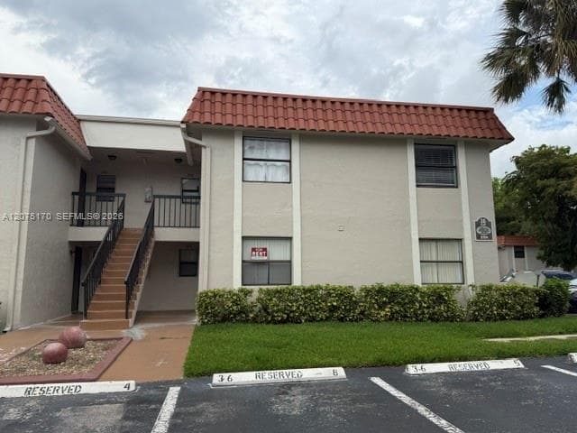 9704 Hammocks Blvd # 104, Miami, FL 33196