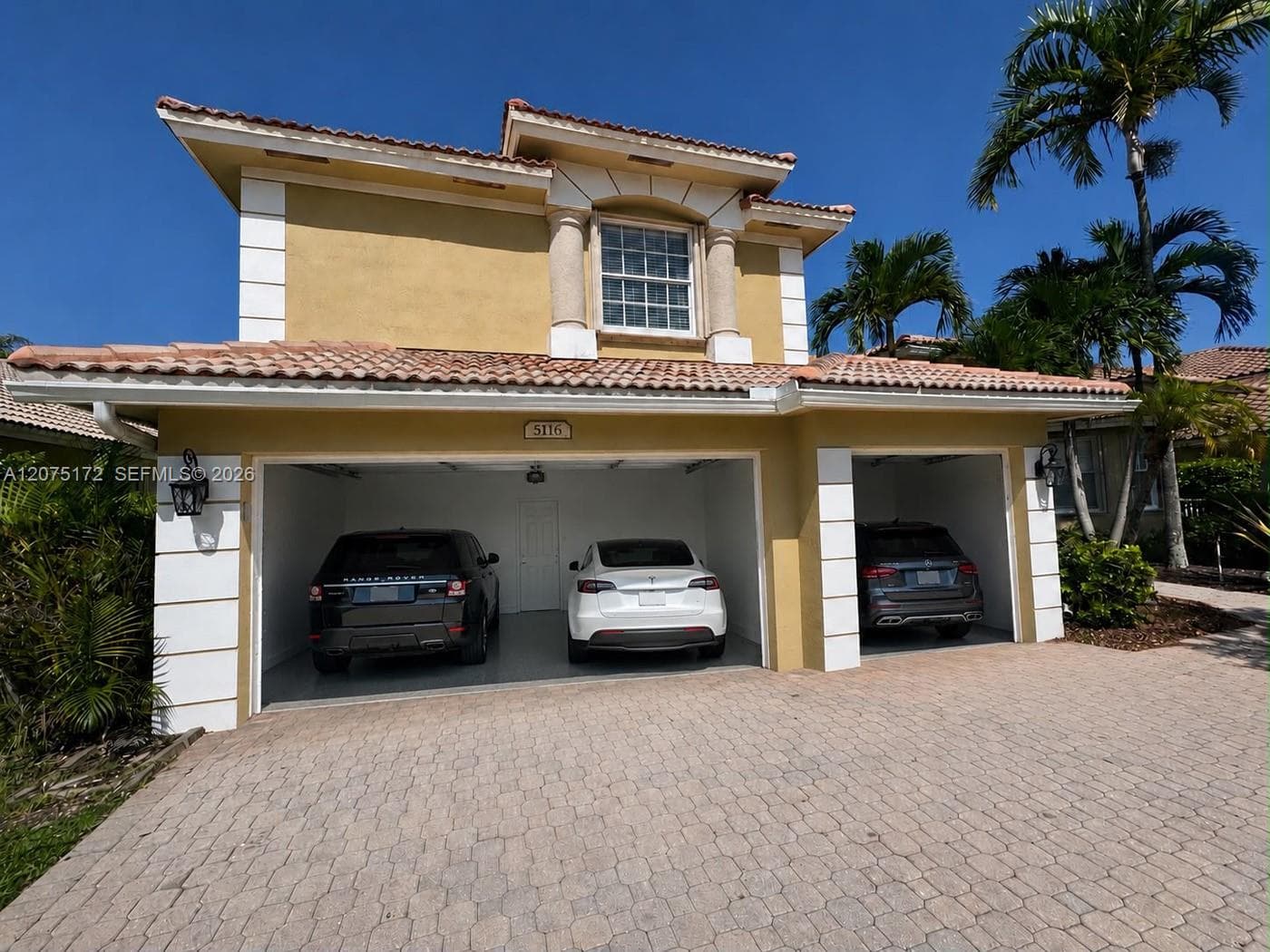 5116 NW 57th Ter, Coral Springs, FL 33067 photo 2