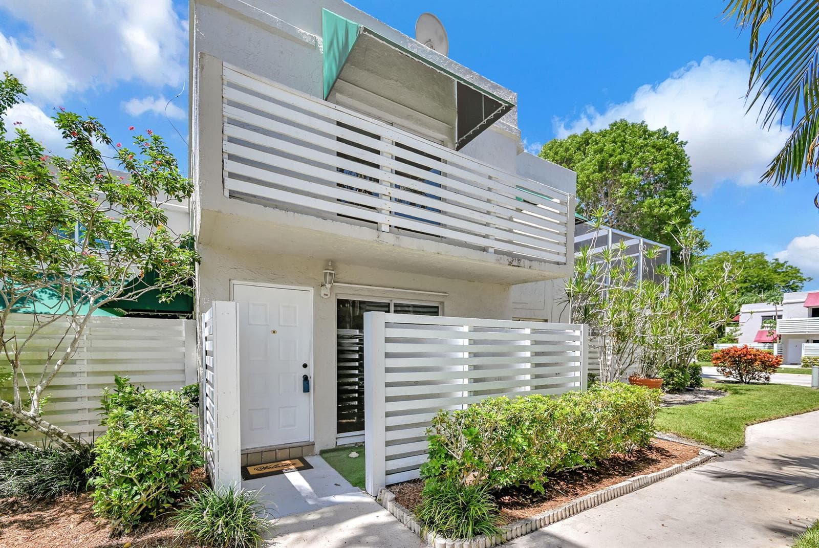 544 NW 98TH Avenue, Plantation, FL 33324 photo 2