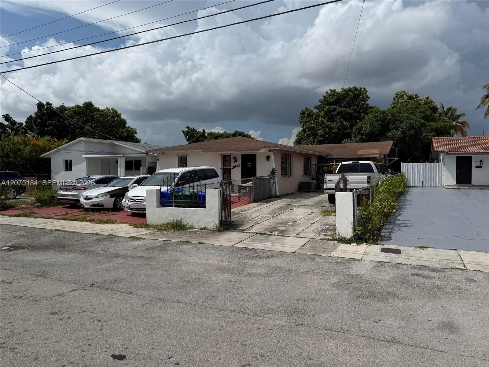 1845 NW 16th St, Miami, FL 33125 photo 2