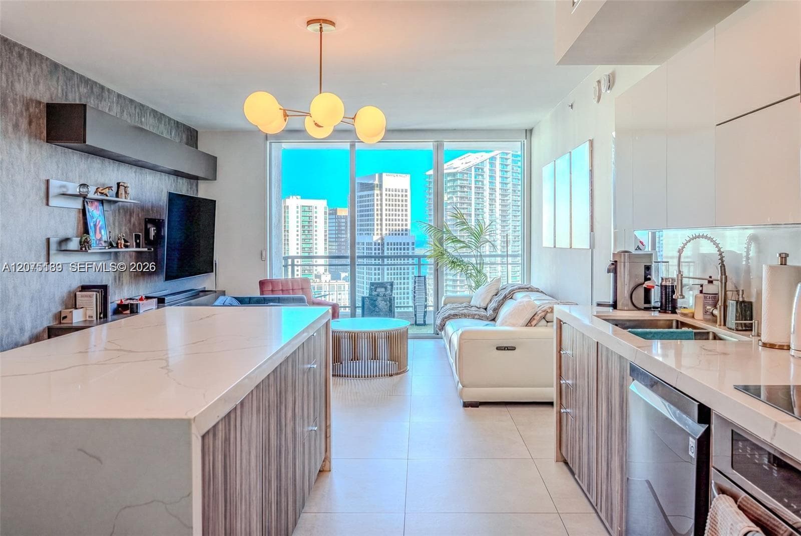 90 SW 3RD STREET # 3703-1, Miami, FL 33130