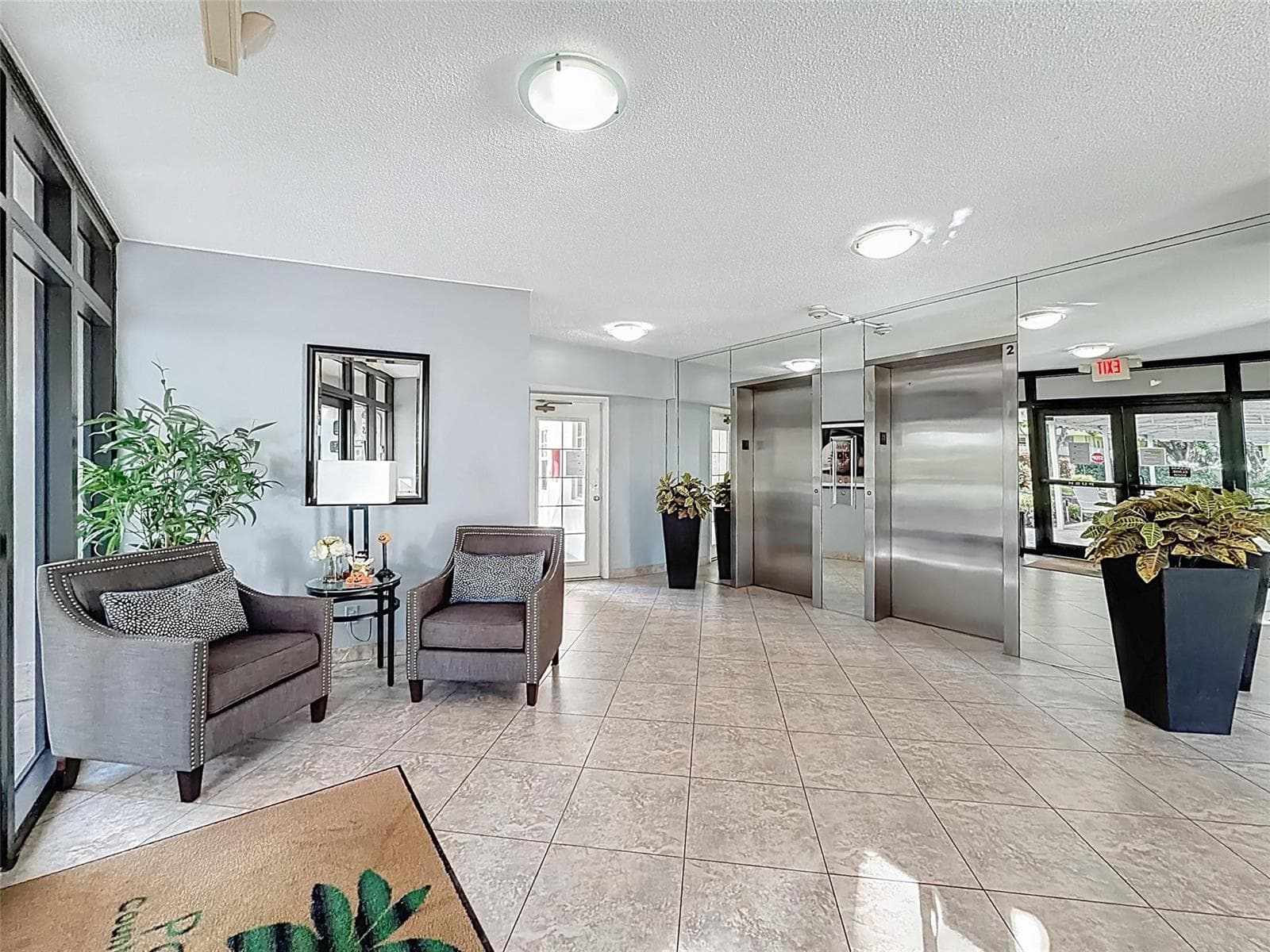 545 Oaks Lane # 410, Pompano Beach, FL 33069 photo 4