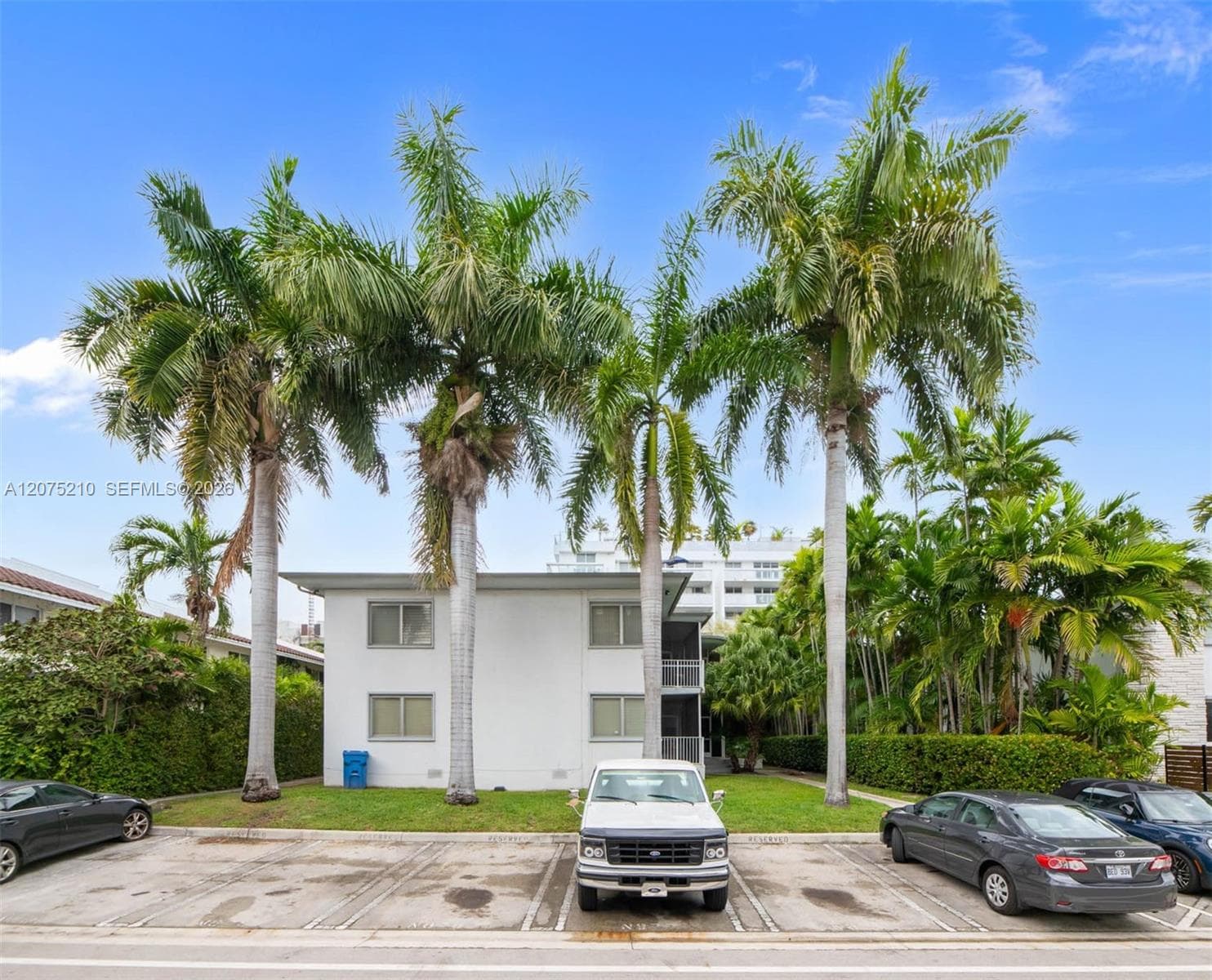 1125 99th St # 12, Bay Harbor Islands, FL 33154