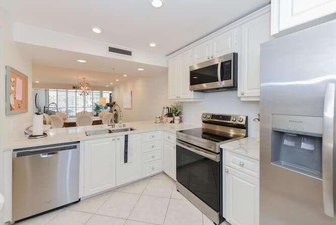 2301 Marina Isle Way # 203, Jupiter, FL 33477 photo 2