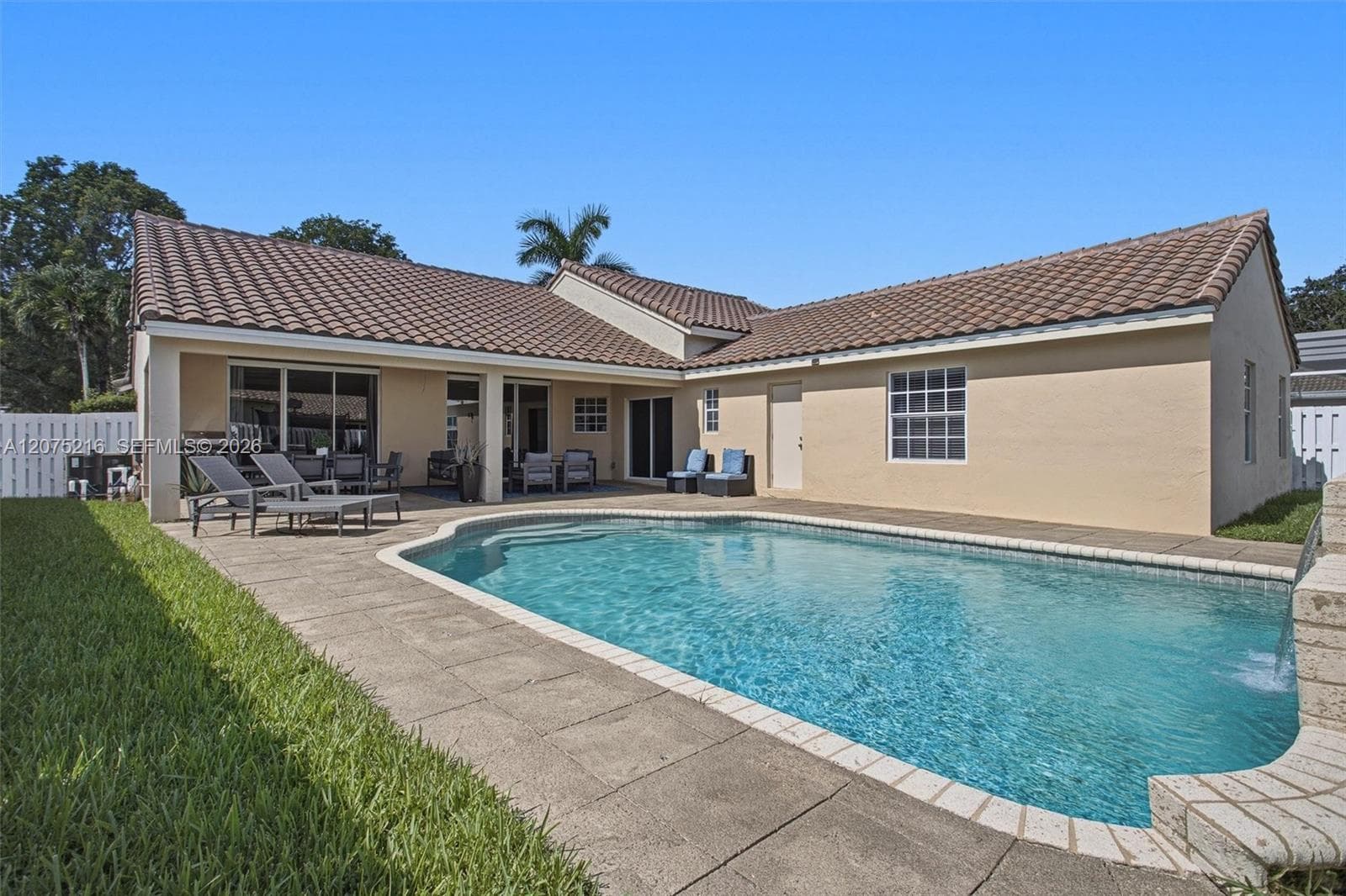 609 Verona Pl, Weston, FL 33326 photo 3