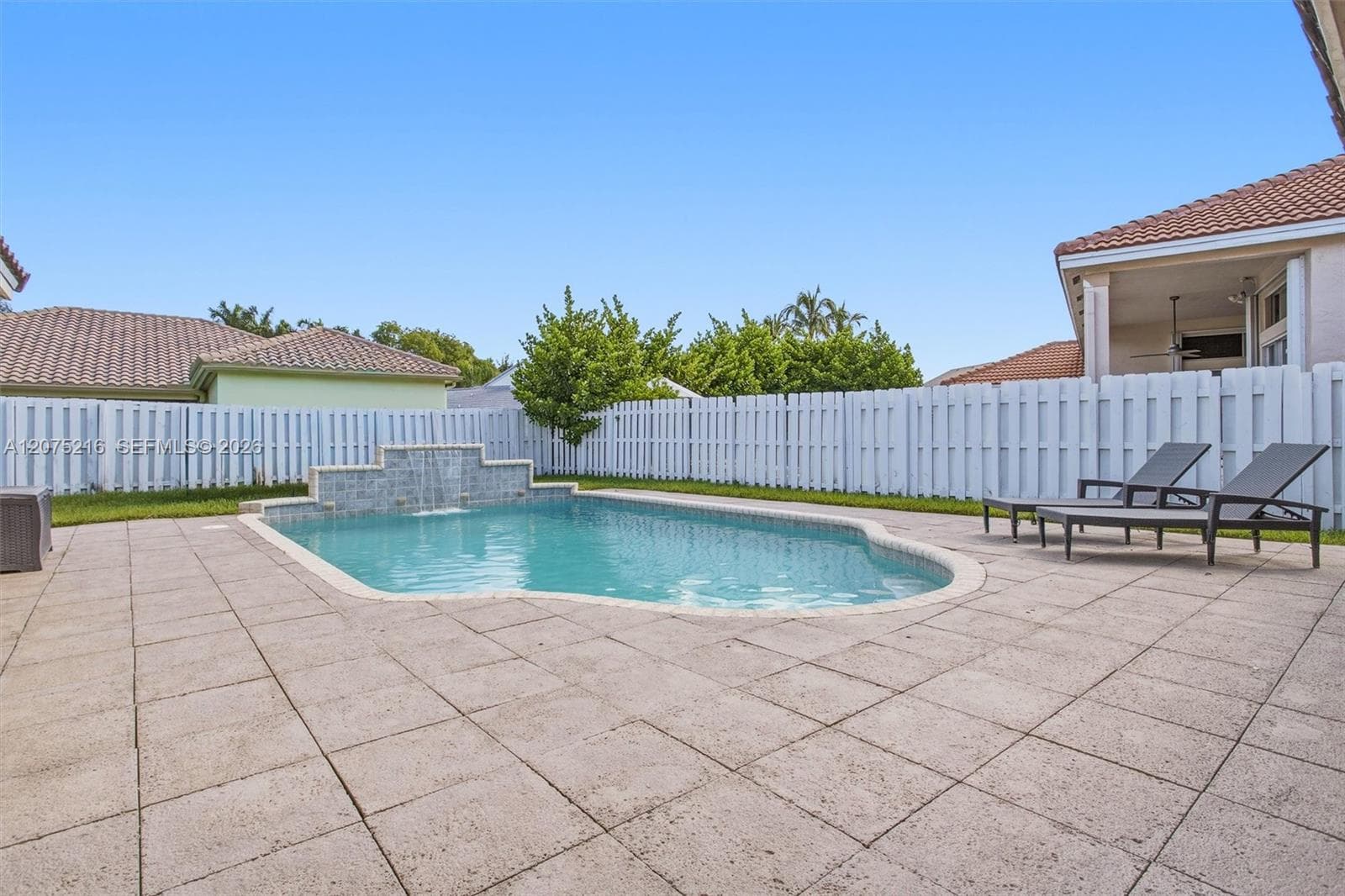609 Verona Pl, Weston, FL 33326 photo 4