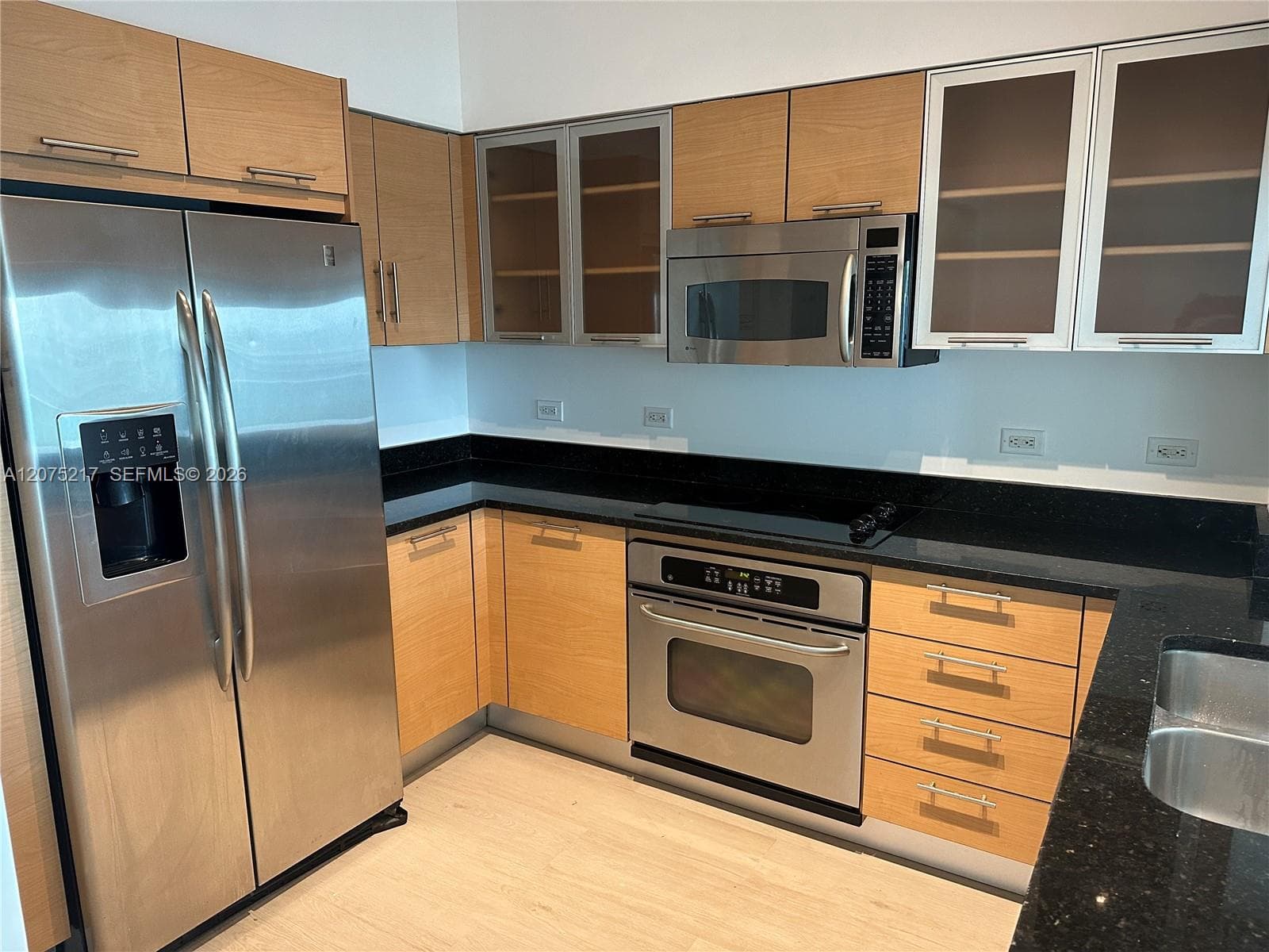 31 SE 5th St # 1007, Miami, FL 33131 photo 4