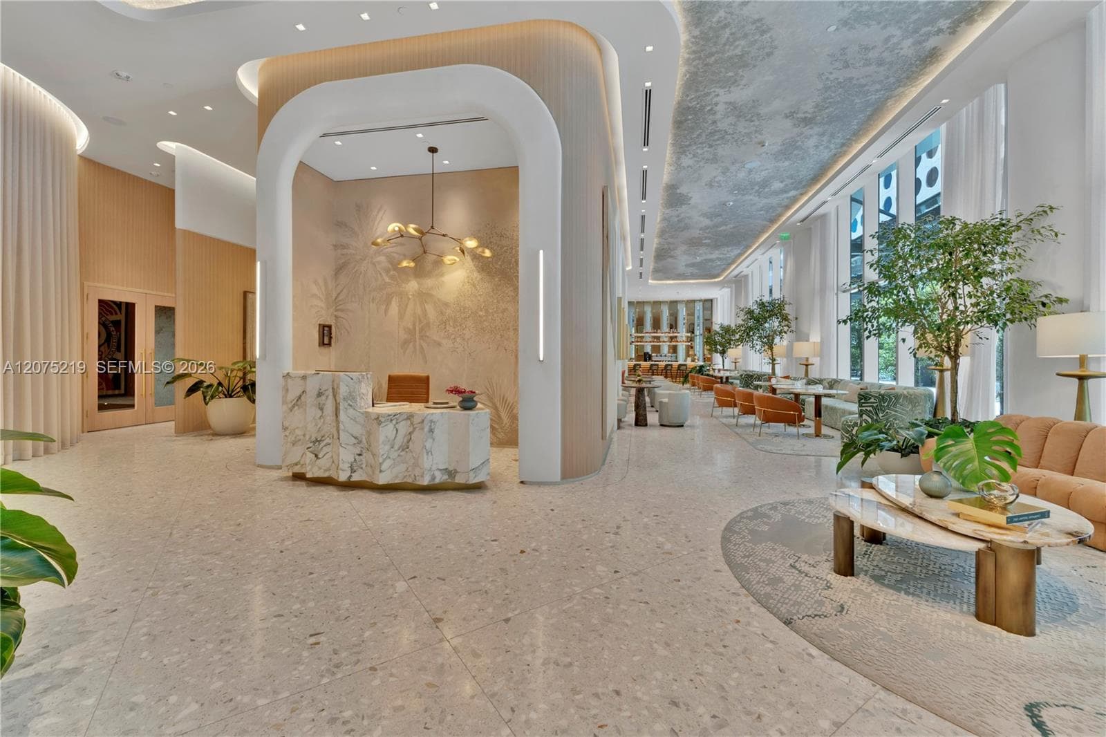 77 SE 5th # 2115, Miami, FL 33131 photo 2