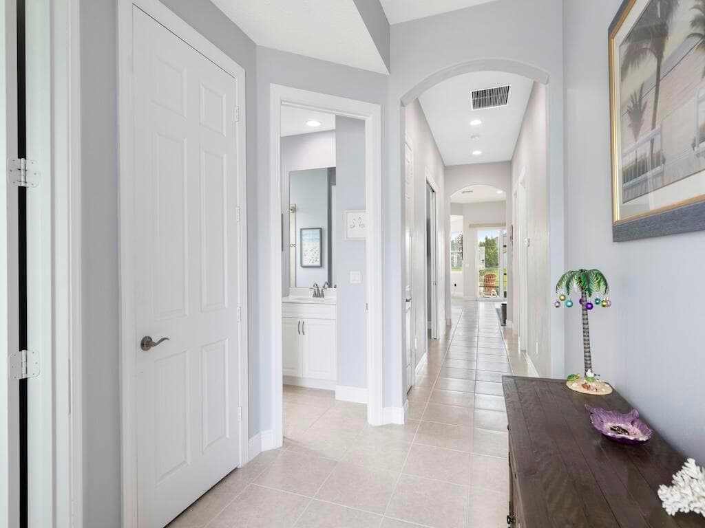 2558 Bella Vista Circle, Vero Beach, FL 32966 photo 4