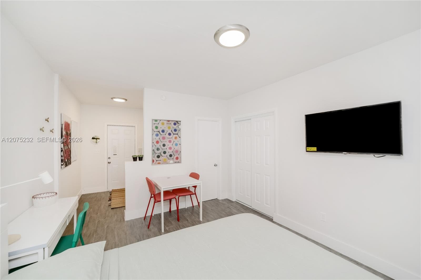 770 NE 123rd St # 20, North Miami, FL 33161 photo 2