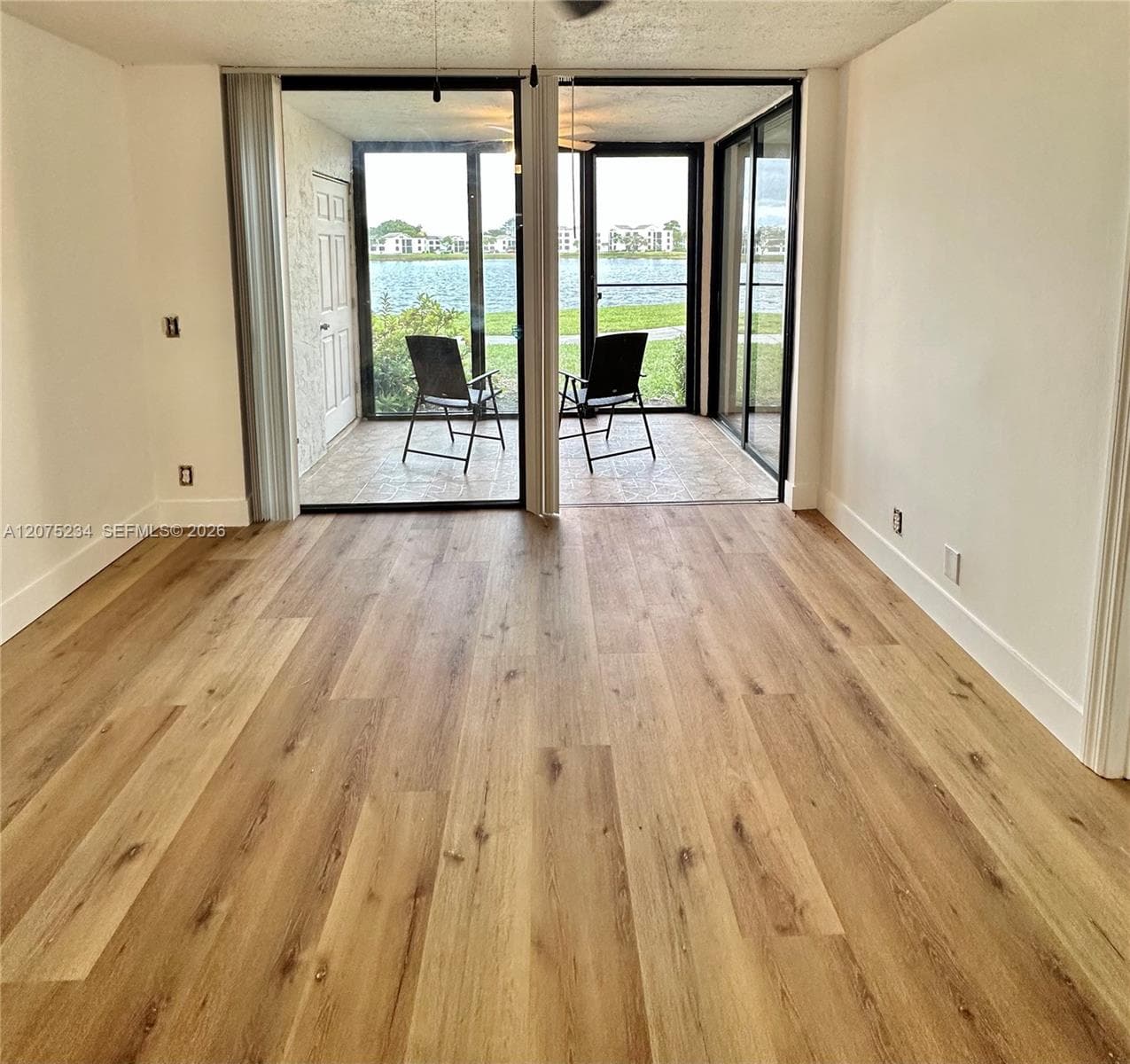 202 Lake Pointe Dr # 104, Oakland Park, FL 33309 photo 5
