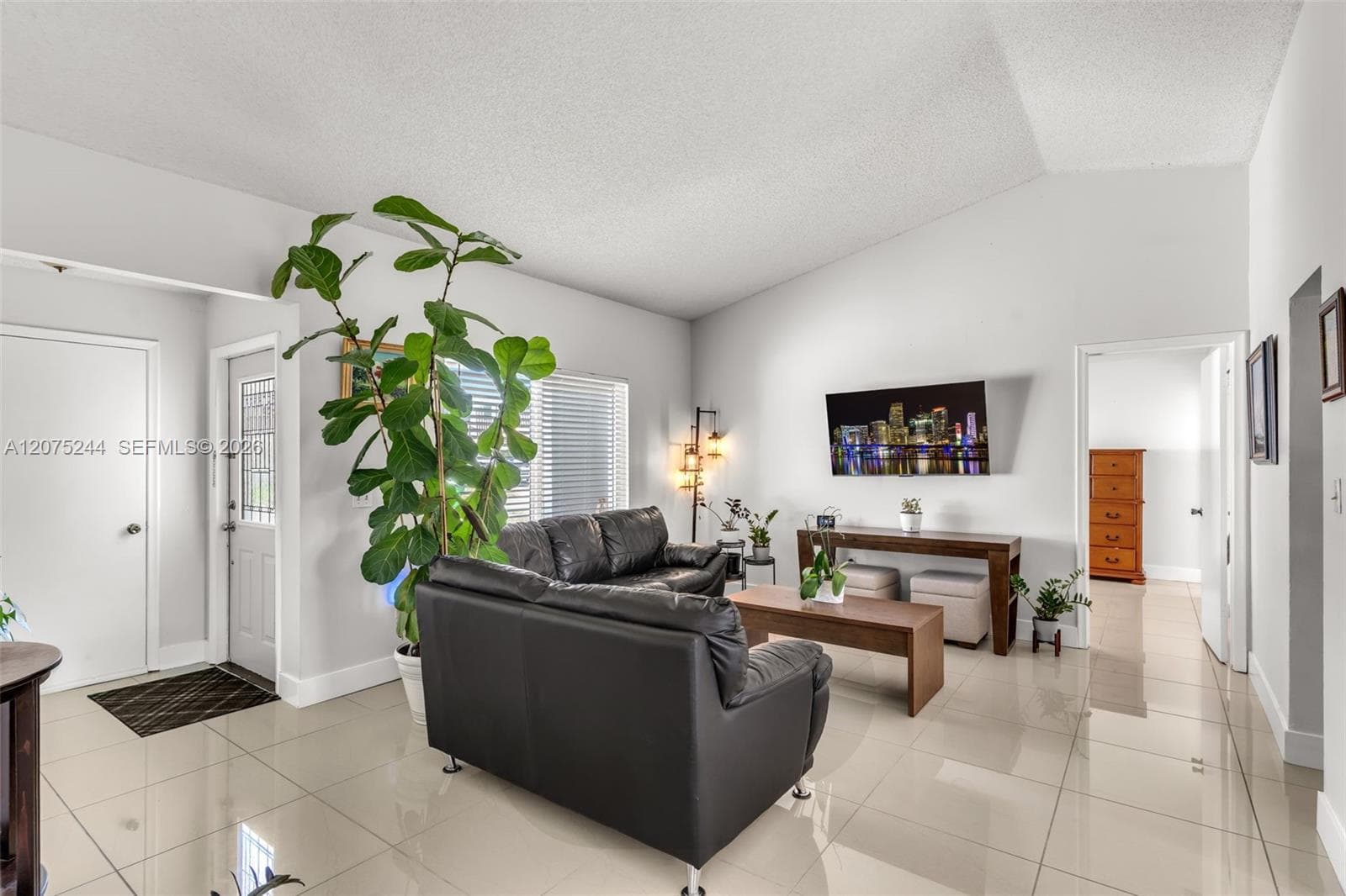 11740 NW 39th Pl, Sunrise, FL 33323 photo 3