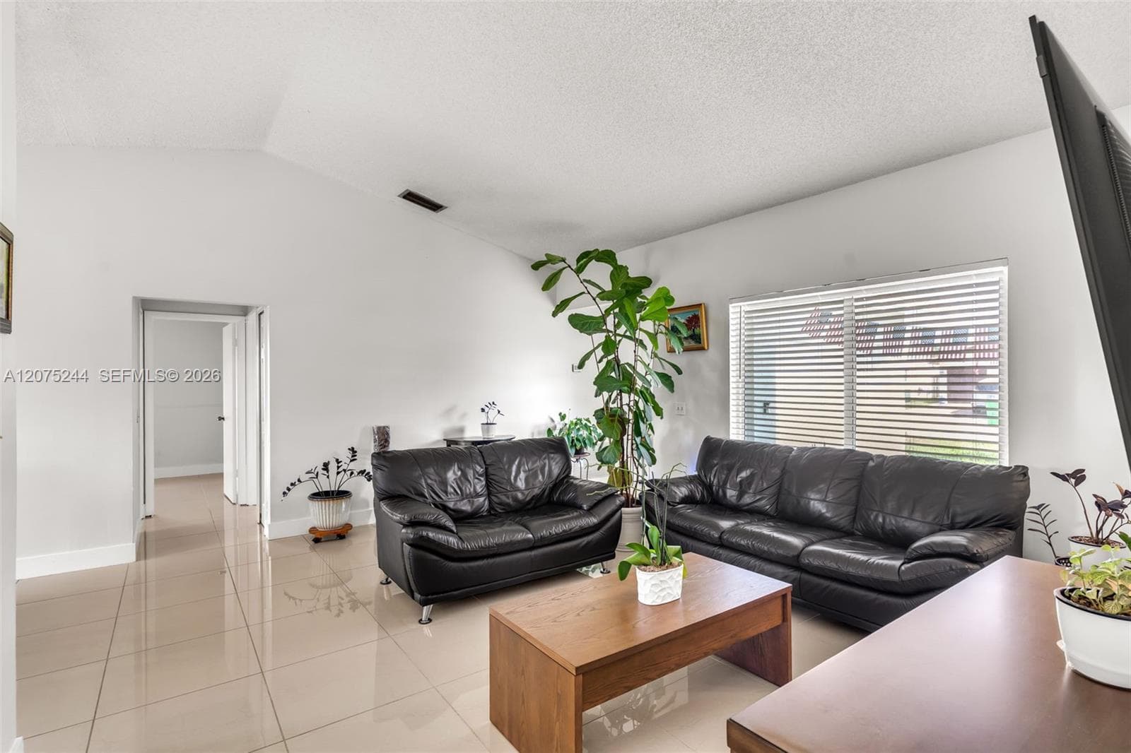 11740 NW 39th Pl, Sunrise, FL 33323 photo 5