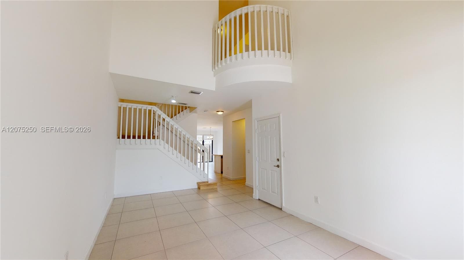10428 NW 61st St, Doral, FL 33178 photo 2