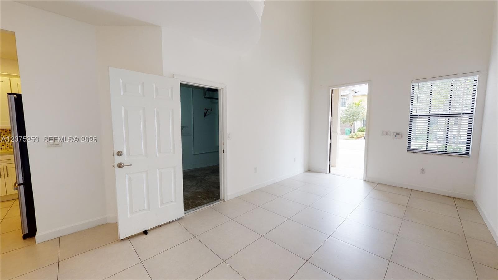 10428 NW 61st St, Doral, FL 33178 photo 4