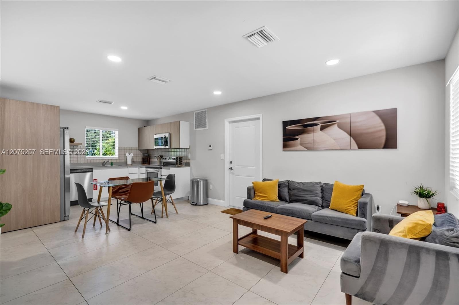 507 NW 8th Ave # 2, Fort Lauderdale, FL 33311 photo 5