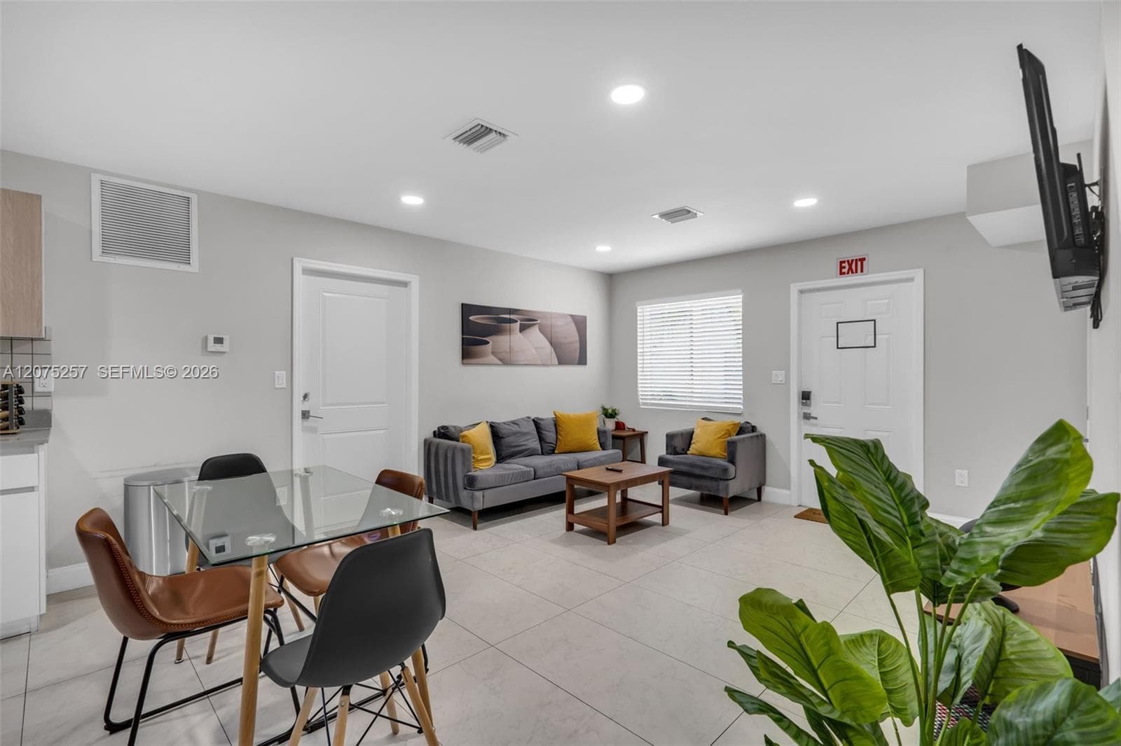 507 NW 8th Ave # 2, Fort Lauderdale, FL 33311 photo 4