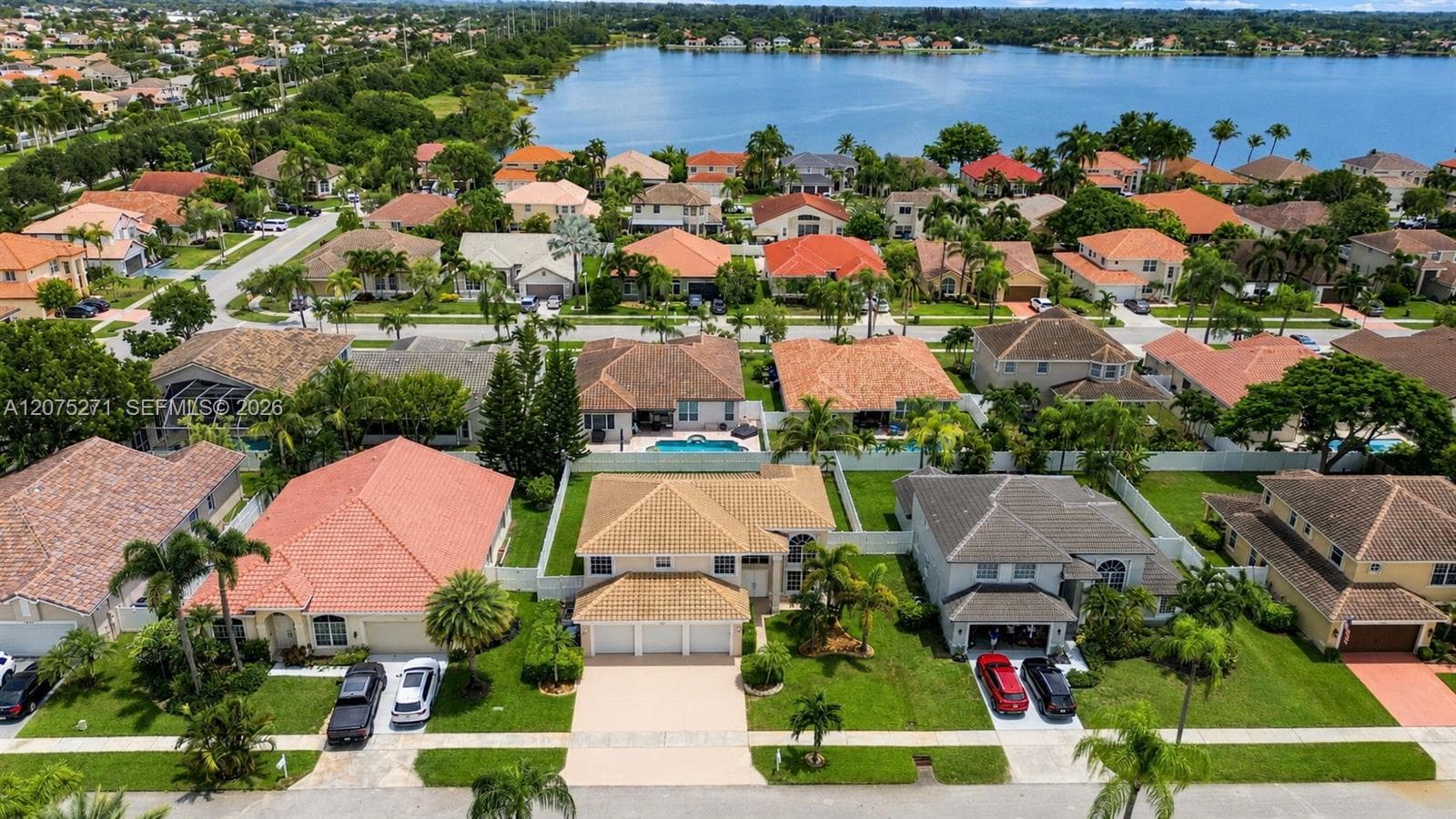 18341 NW 10th St, Pembroke Pines, FL 33029 photo 4