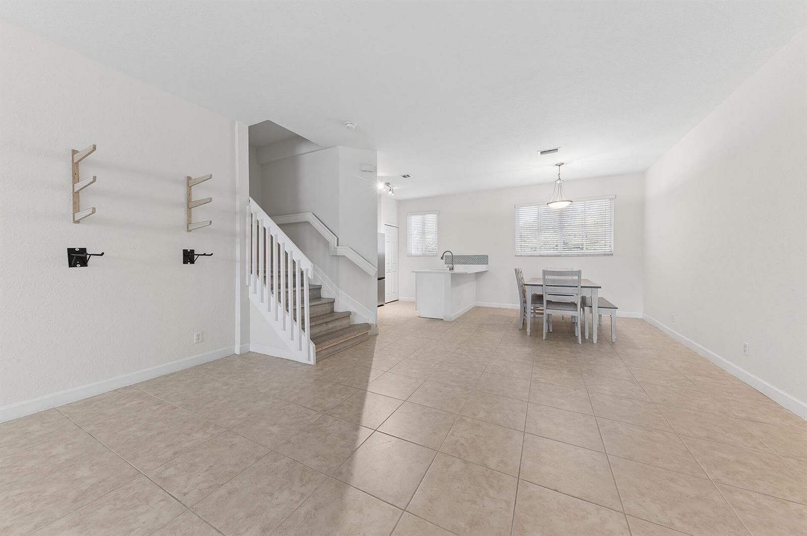 428 Bayfront Drive, Boynton Beach, FL 33435 photo 2