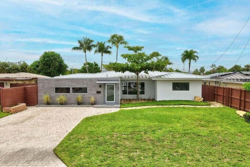 1631 Poinsettia Drive, Fort Lauderdale, FL 33305 photo 3
