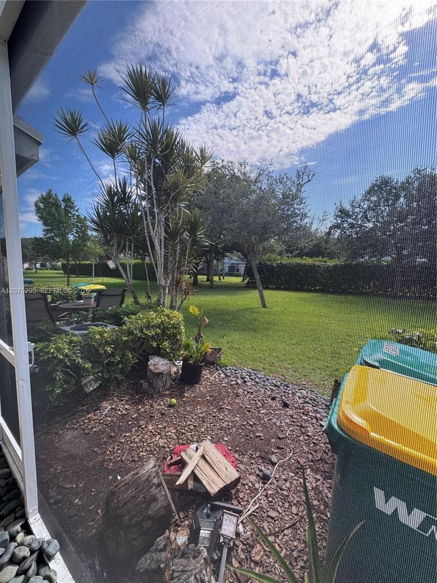 8207 San Carlos Cir # 8207, Tamarac, FL 33321 photo 4