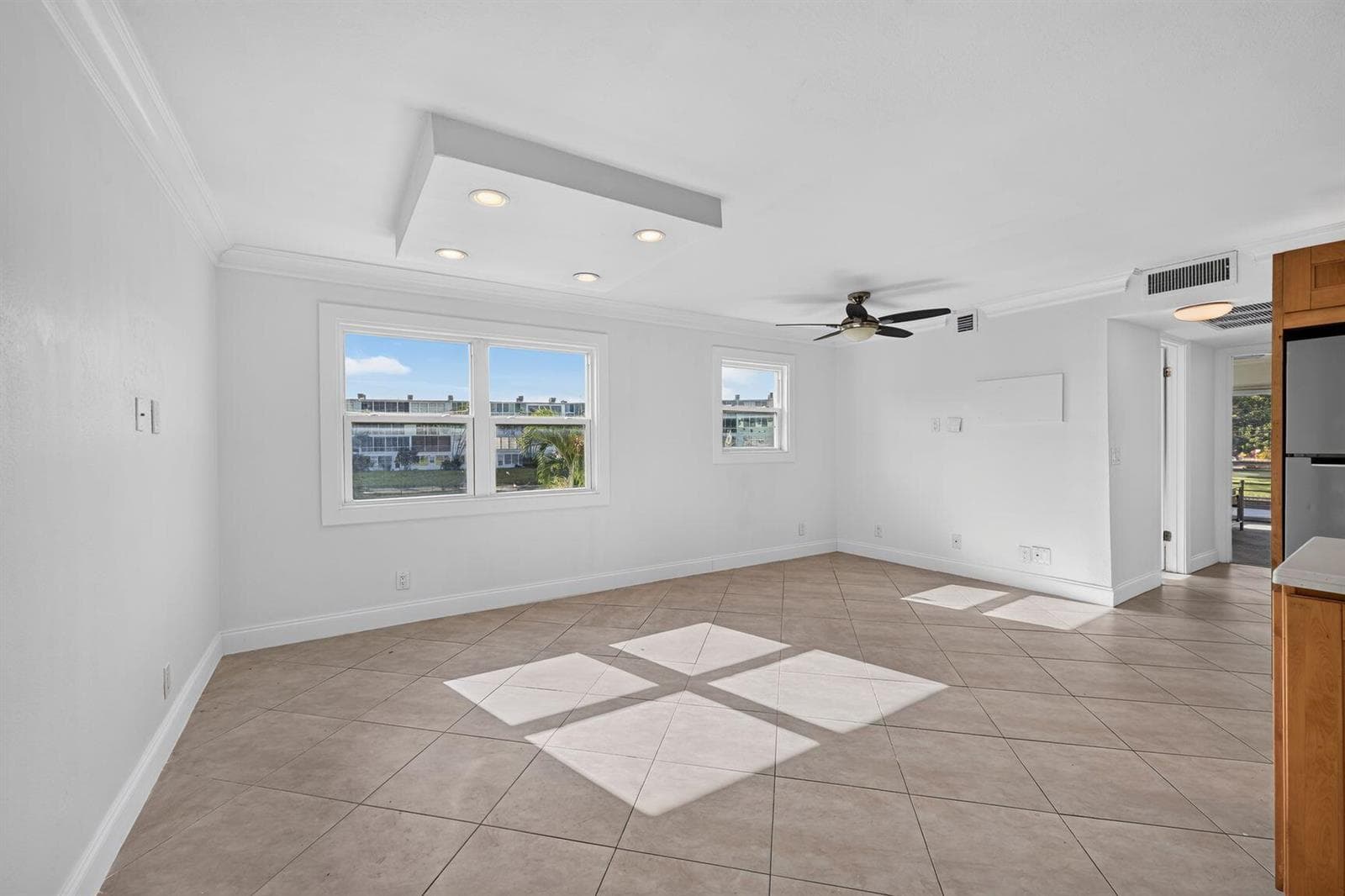 2044 Durham B, Deerfield Beach, FL 33442 photo 5