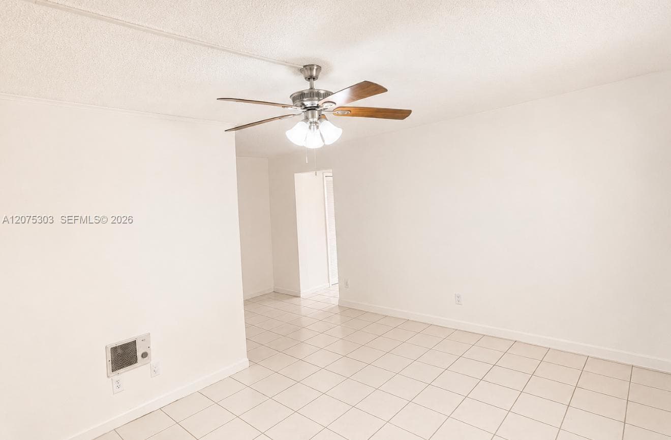 2799 E 4th Ave # 7, Hialeah, FL 33013 photo 2