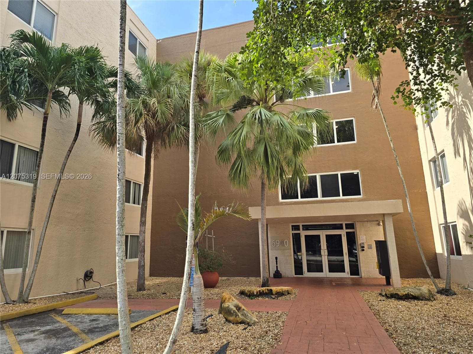 6940 Miami Gardens Dr # 1-319, Hialeah, FL 33015 photo 2