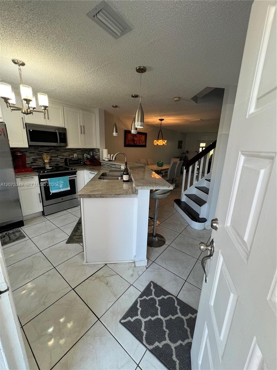 5214 NW 190th St, Miami Gardens, FL 33055 photo 5