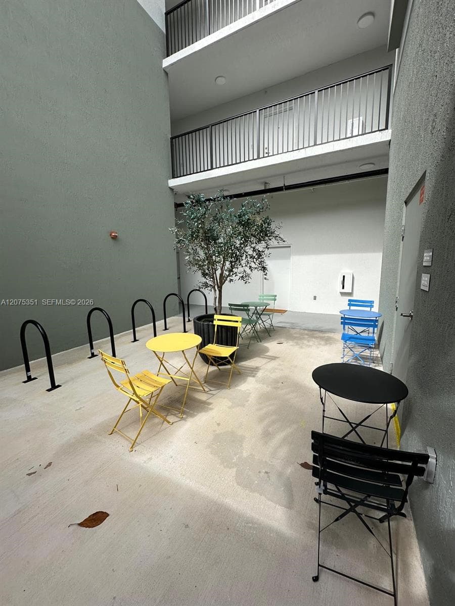 3422 NW 5th Ave # 404, Miami, FL 33127 photo 2