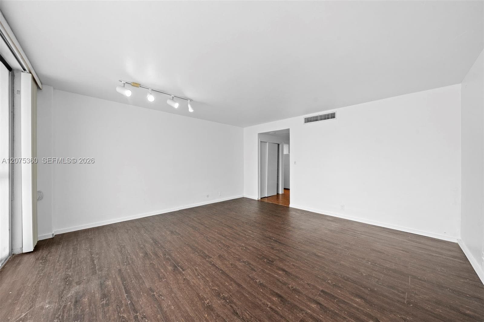 3301 NE 5th Ave # 719, Miami, FL 33137 photo 2