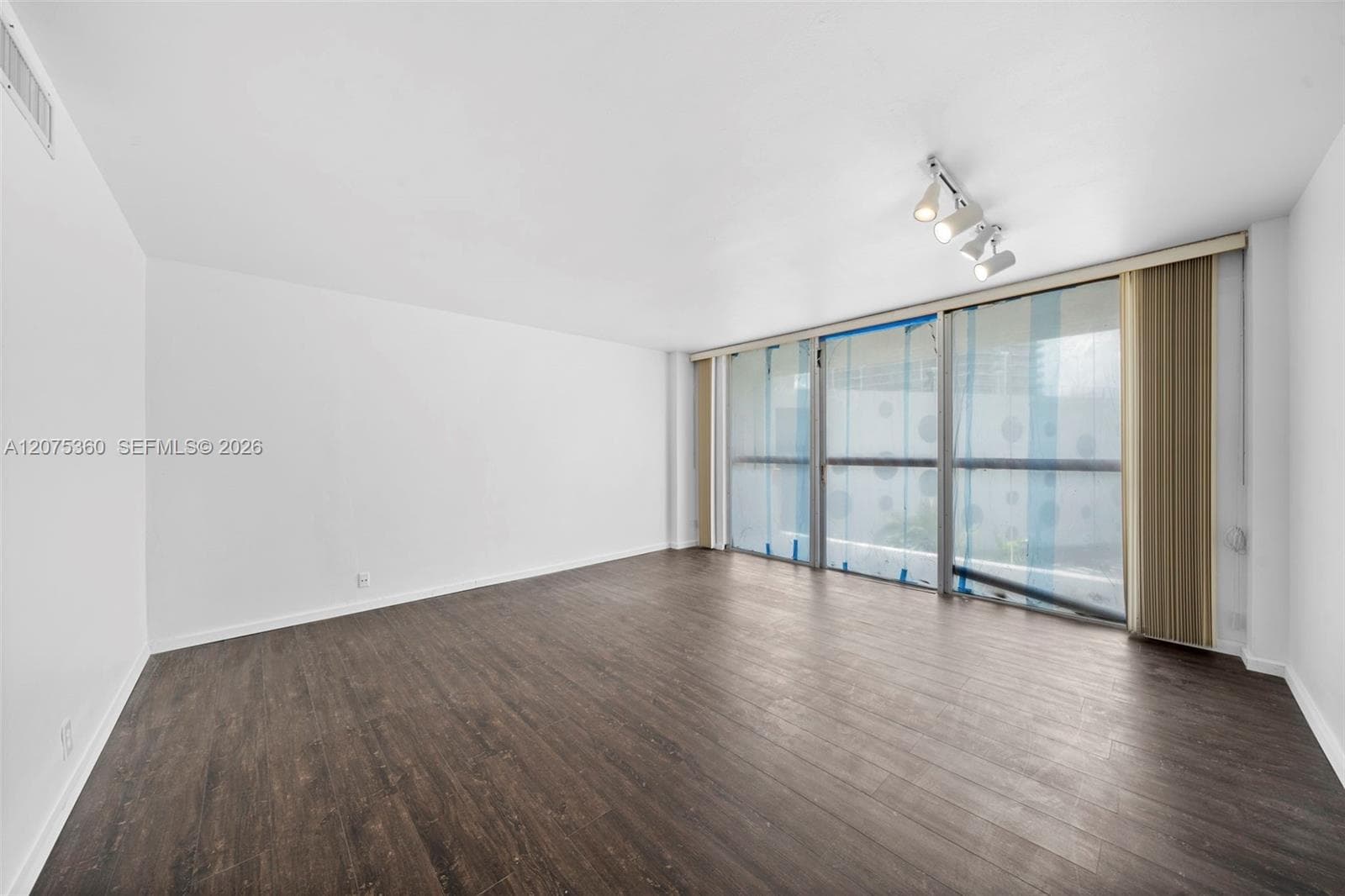 3301 NE 5th Ave # 719, Miami, FL 33137