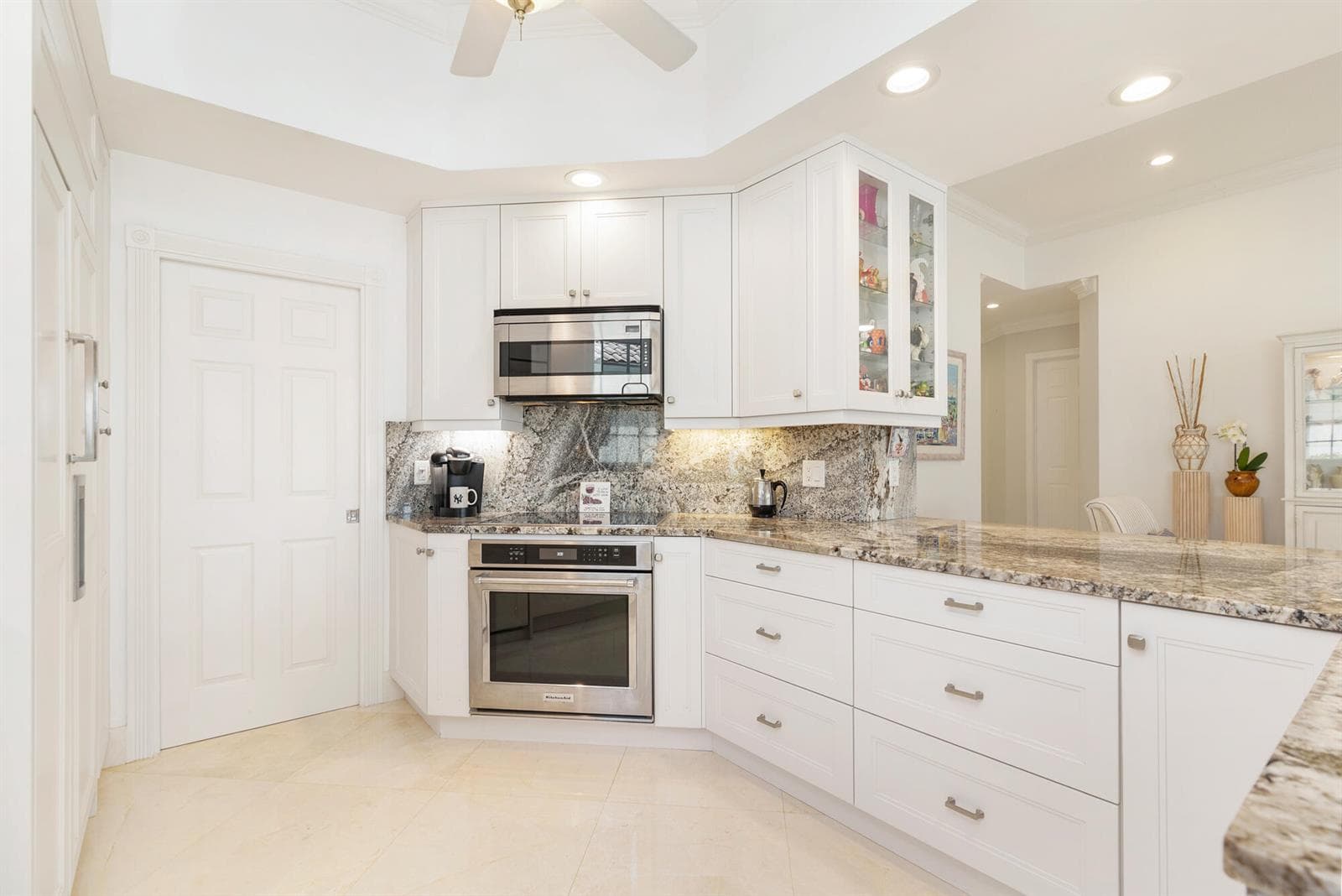 144 Euphrates Circle, Palm Beach Gardens, FL 33410 photo 4