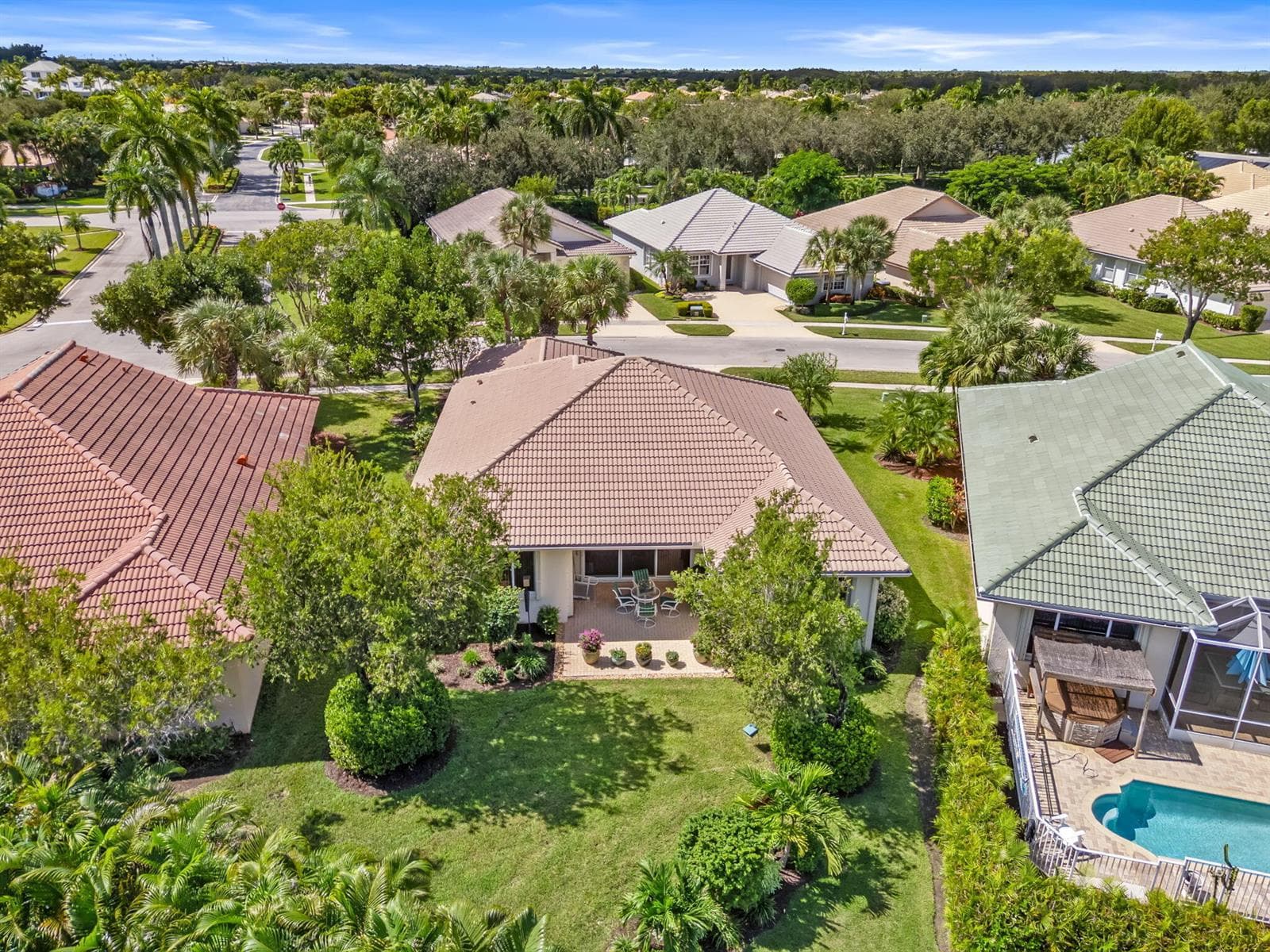 9139 Bay Harbour Circle, West Palm Beach, FL 33411 photo 3