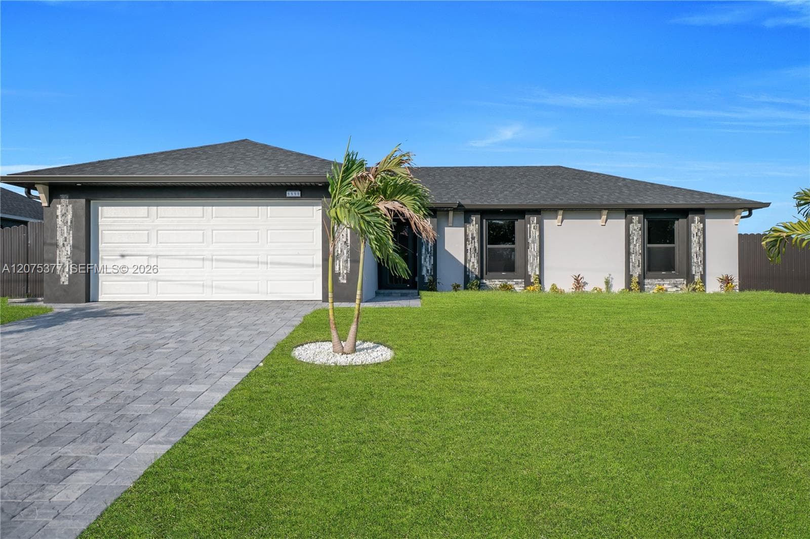 1111 NE 19th ave, Cape Coral, FL 33909 photo 2
