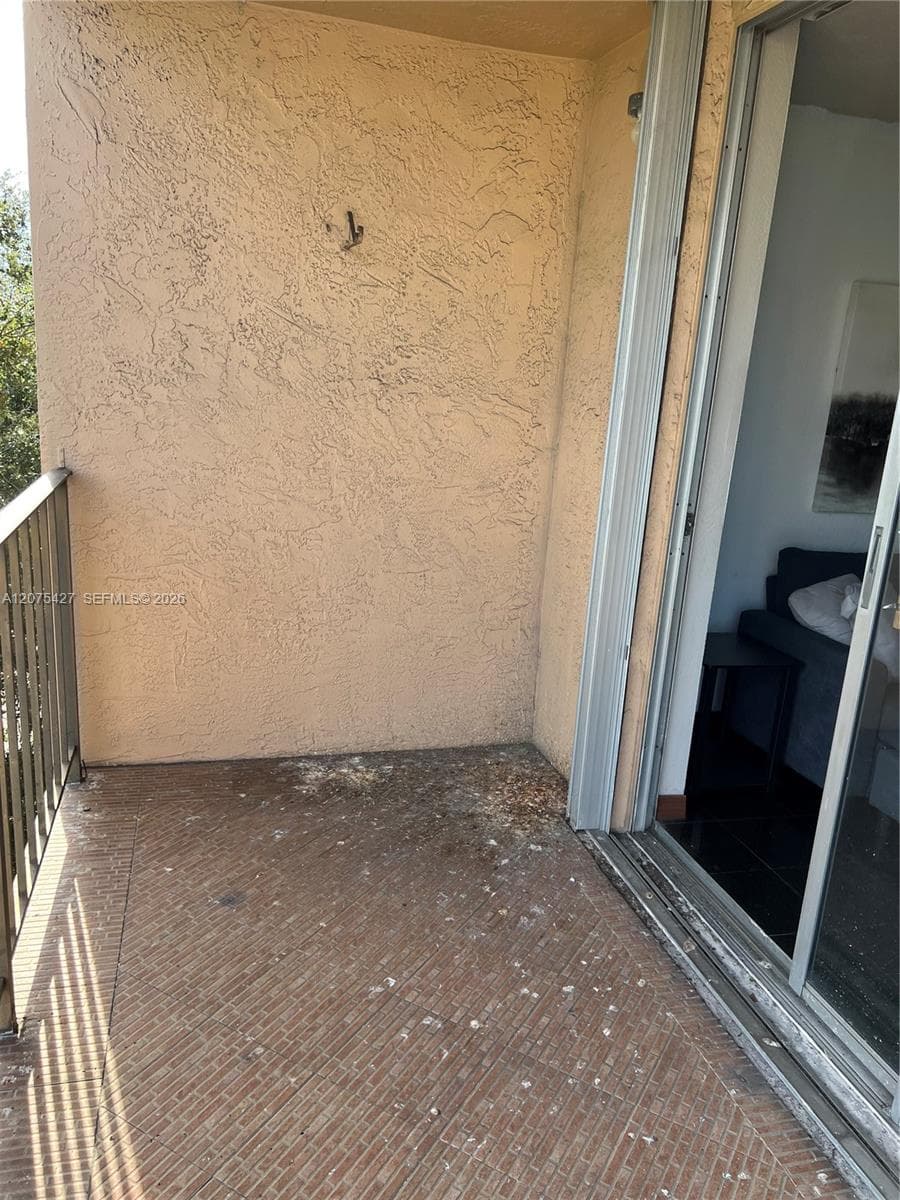 1465 NE 123rd St # 515, North Miami, FL 33161 photo 3