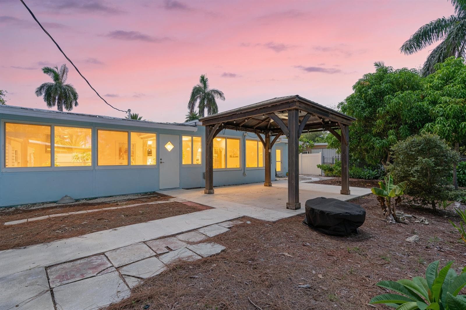 1451 SE 5TH Street, Deerfield Beach, FL 33441 photo 3