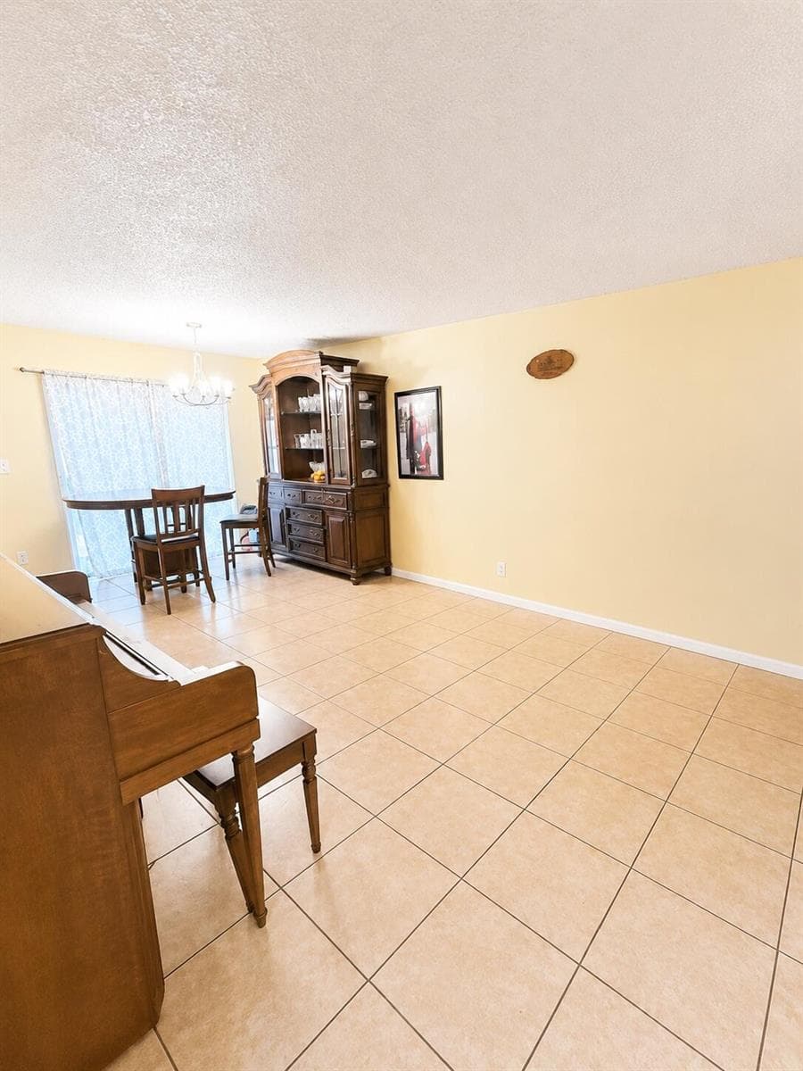 3331 Commodore Court, West Palm Beach, FL 33411 photo 2